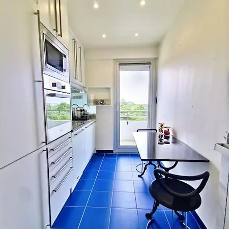 « la Canopee » / View Apartman